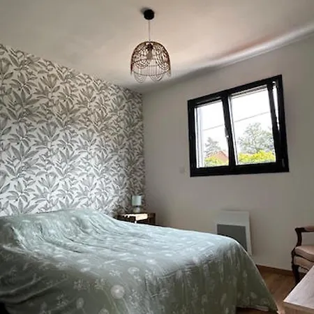 Maison Plain-pied Avec Terrasse, Proche Plage, 3 Ch., Terrain 300 M², Stationnement, Tout Equipe - Fr-1-730-46 * Quend